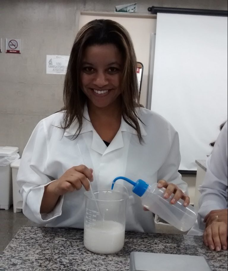 Laboratório de Cosmetologia da Universidade Cruzeiro do Sul